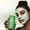 13 Masque stick au thé vert
